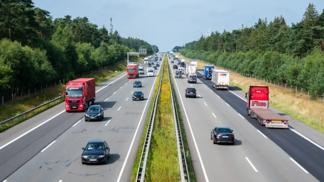 Rovinieta și TollRo se schimbă la 1 octombrie 2026. Reguli și sancțiuni